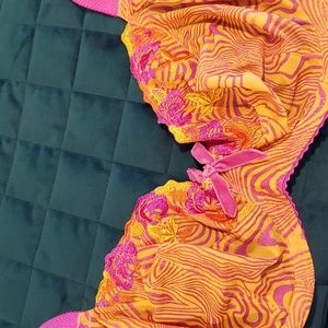 Freya underwire bra, 34DD